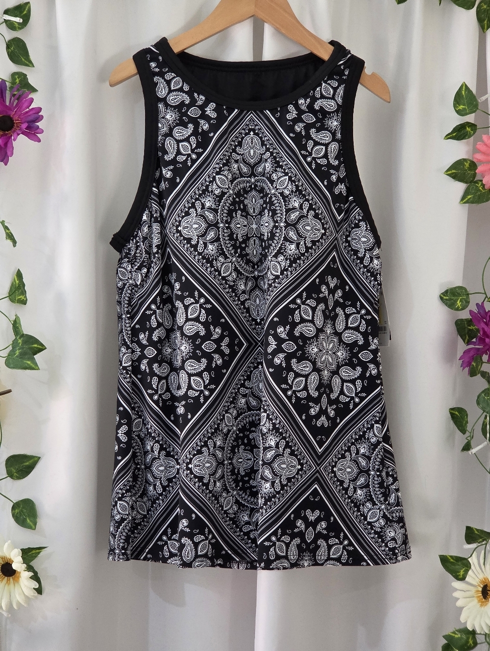 Lands' End Women's Swimsuit Black and White Paisley Tank Size NEW